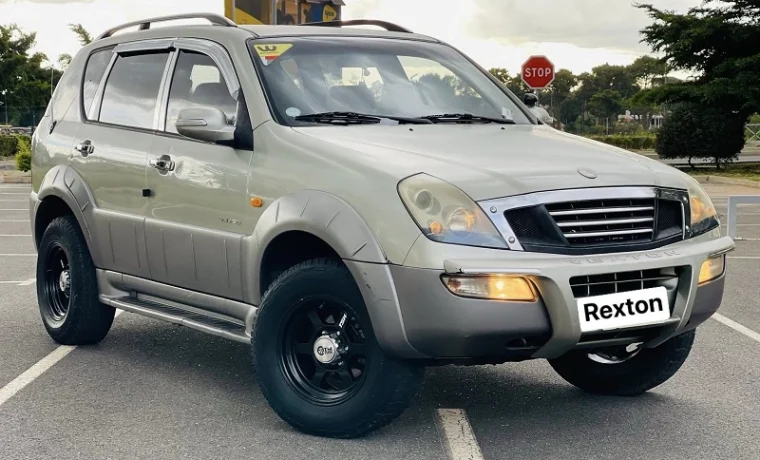 Rexton SUV Rental – Enjoy Both On-Road and Off-Road with Ease and Comfort